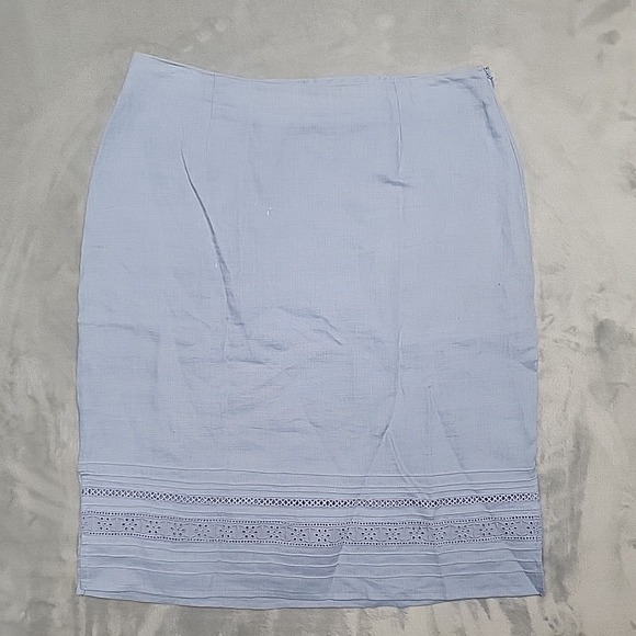 Alexandra Bartlett Dresses & Skirts - Alexandra Bartlett Skirt Women 6 Blue Linen Eyelet Lace Hem Pencil Coastal Chic